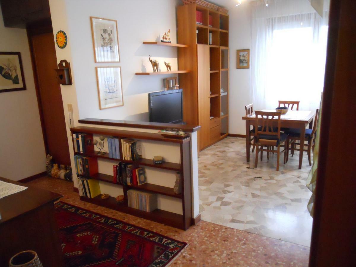 Appartamento Elisabetta Λίντο της Βενετίας Εξωτερικό φωτογραφία
